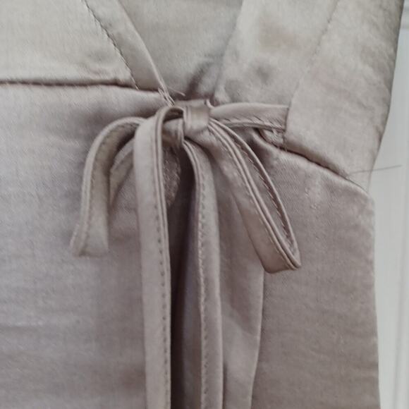 ASOS Design Satin High Shine Wrap Mini Dress Mink Size 4 NWT - Picture 9 of 13